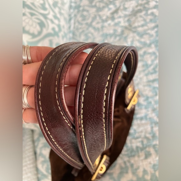 🤎Aug 3 day sale🤎 NWOT-MAXX New York brown suede/leather bag-brass color hardware - Picture 6 of 8